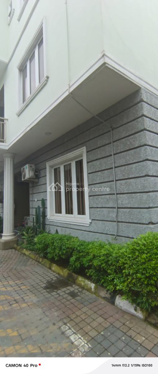 Beautiful 4bed and Bq in Osapa, Bamidele Eletu, Osapa, Lekki, Lagos, Semi-detached Duplex for Rent