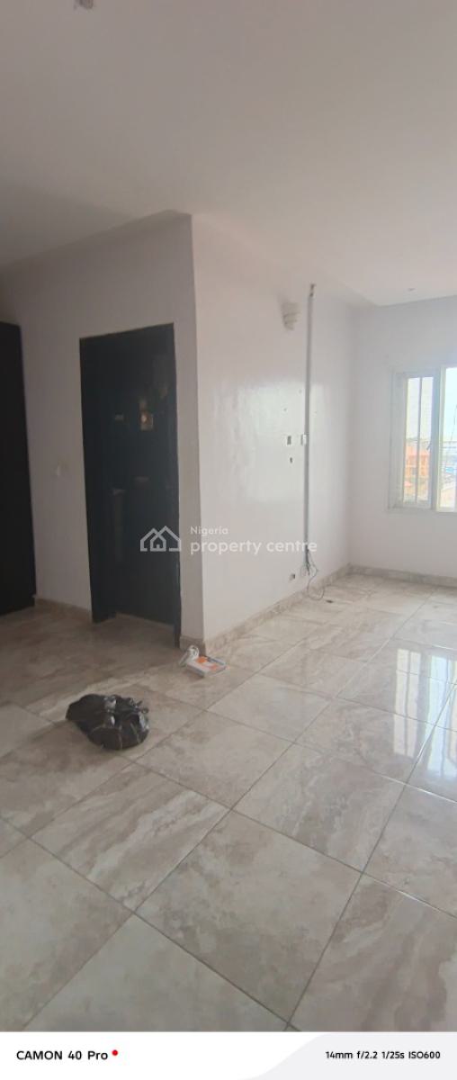 Beautiful 4bed and Bq in Osapa, Bamidele Eletu, Osapa, Lekki, Lagos, Semi-detached Duplex for Rent