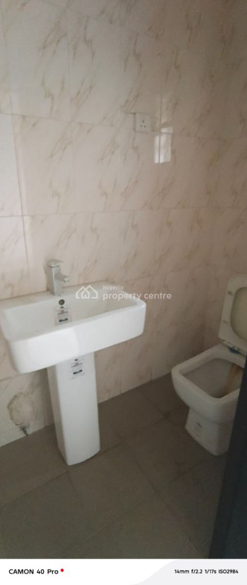 Beautiful 4bed and Bq in Osapa, Bamidele Eletu, Osapa, Lekki, Lagos, Semi-detached Duplex for Rent