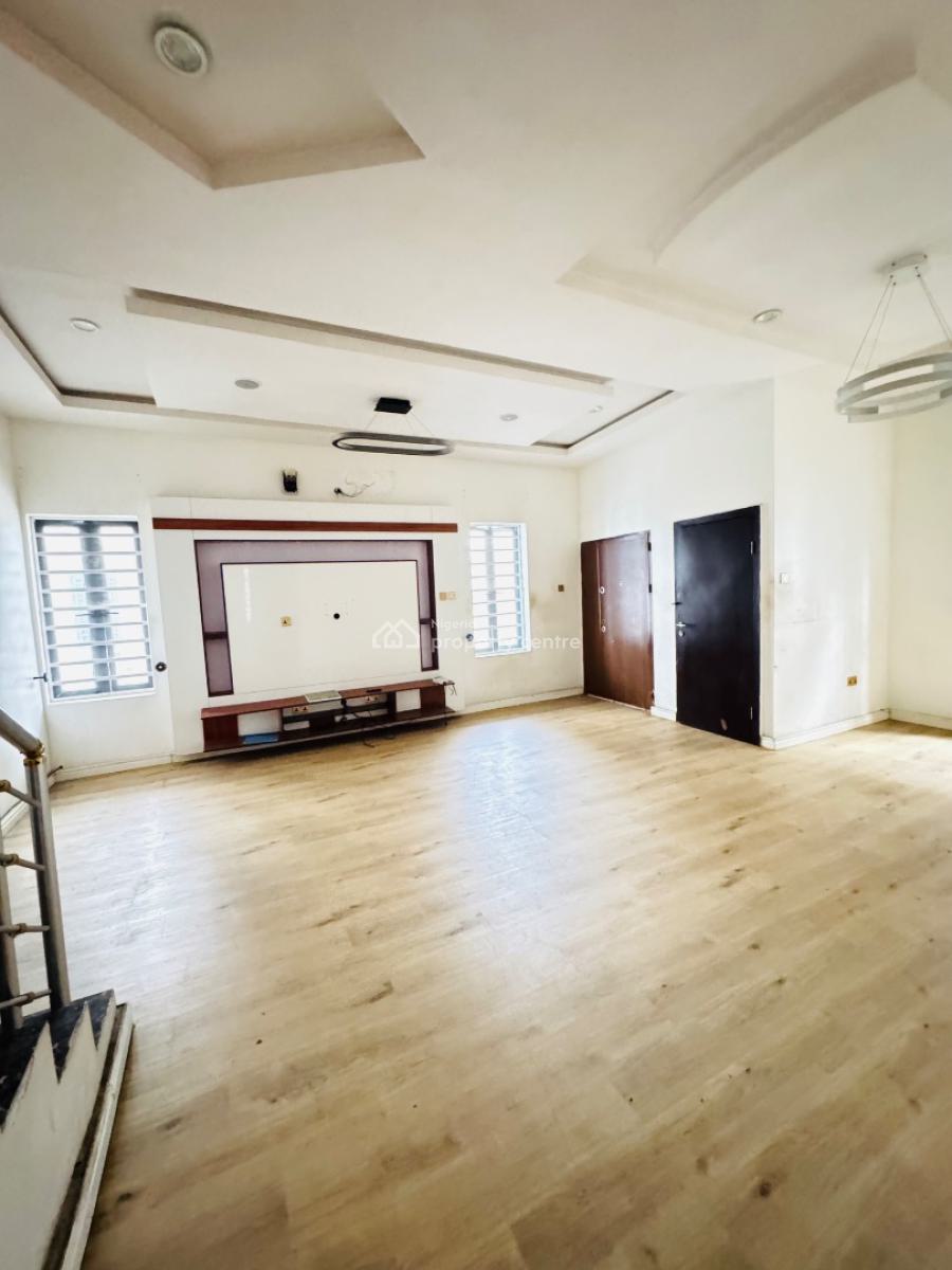 Spacious Self Serviced 4 Bedrooms Semi Detached Duplex +bq, Orchid Road, Lekki, Lagos, Semi-detached Duplex for Rent