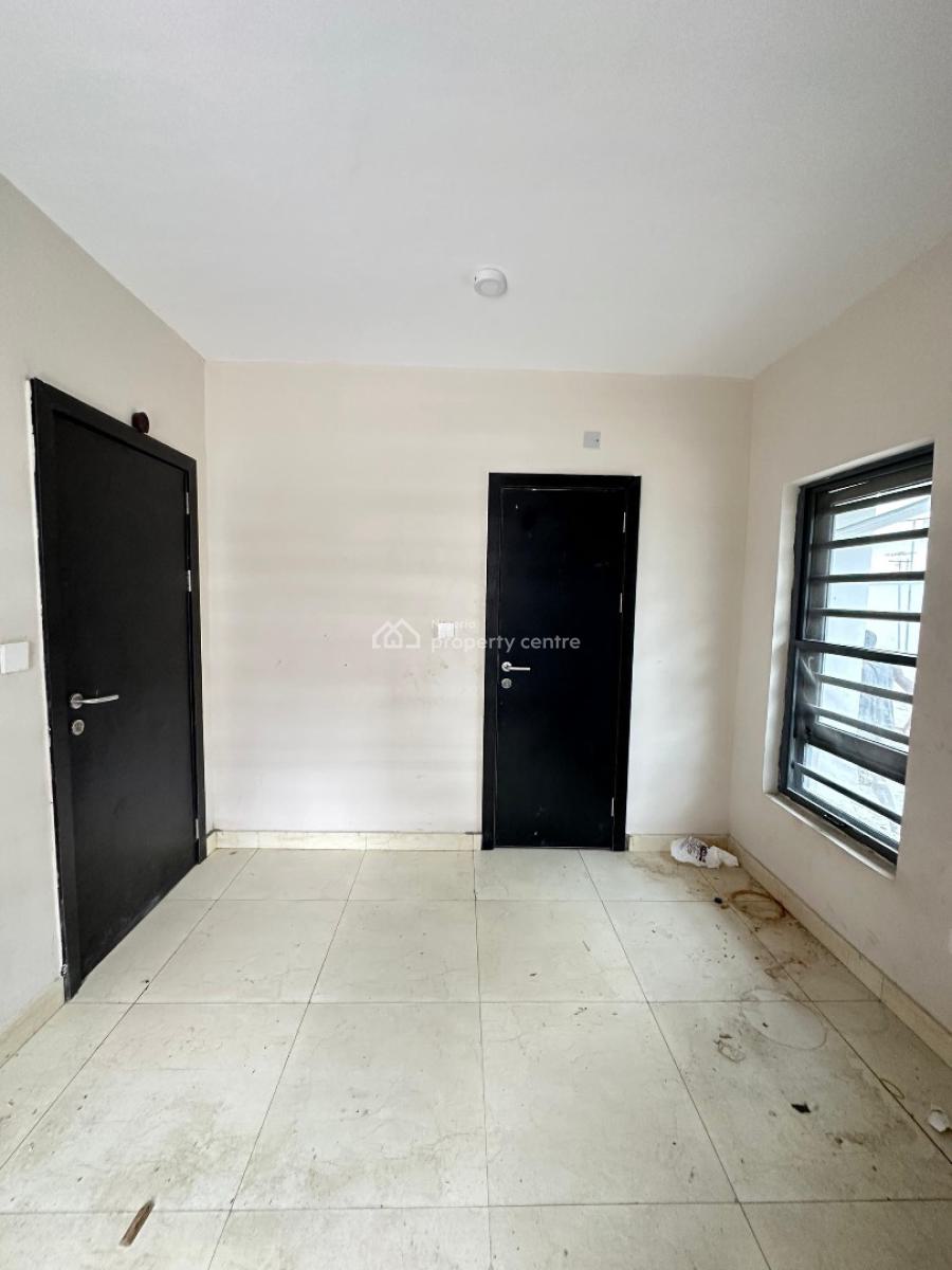 Neatly Built 2 Bedroom Apartment, Osapa London, Osapa, Lekki, Lagos, Flat / Apartment for Sale