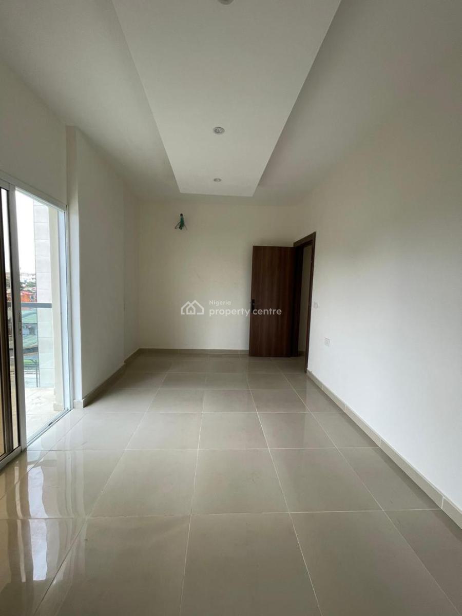 Elegantly Built 3 Bedroom Apartment with Swimming Pool, Gym & Elevator, Victoria Island (vi), Lagos, Flat / Apartment for Rent