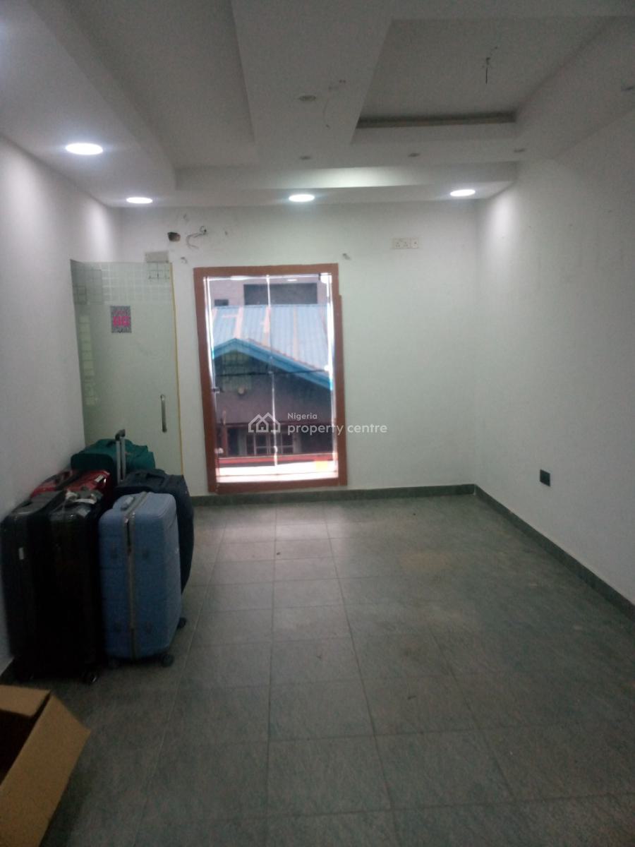 20sqm Shop Space, Lekki Phase 1, Lekki, Lagos, Shop for Rent