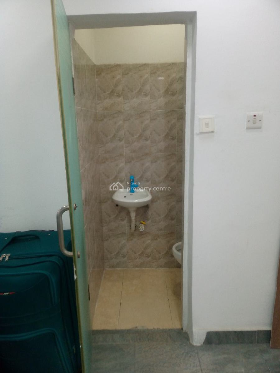 20sqm Shop Space, Lekki Phase 1, Lekki, Lagos, Shop for Rent