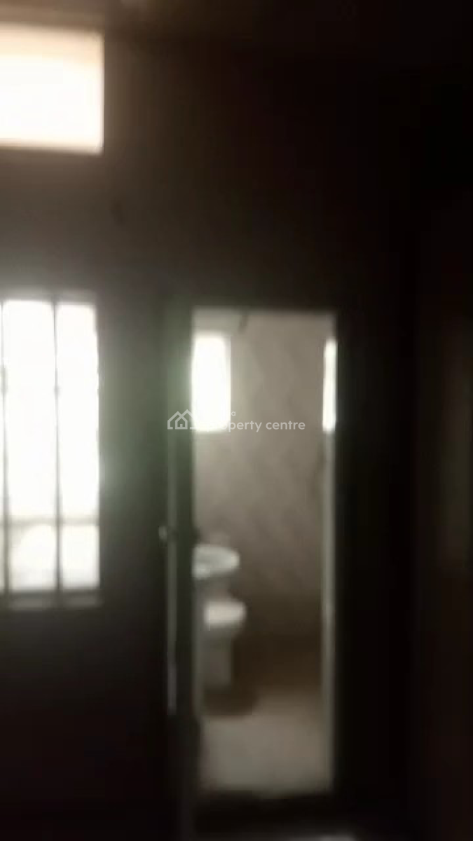 Sweet 3 Bedroom Flat, Green Estate, Amuwo Odofin Gra, Amuwo Odofin, Lagos, Flat / Apartment for Rent