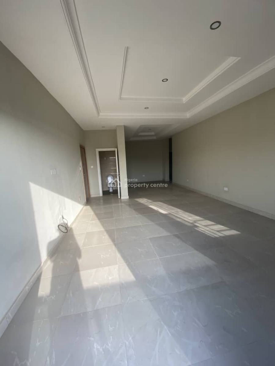 Nice 3 Bedroom Flat, Megamound Estate Off Lekki County Road, Ikota, Lekki, Lagos, Flat / Apartment for Rent