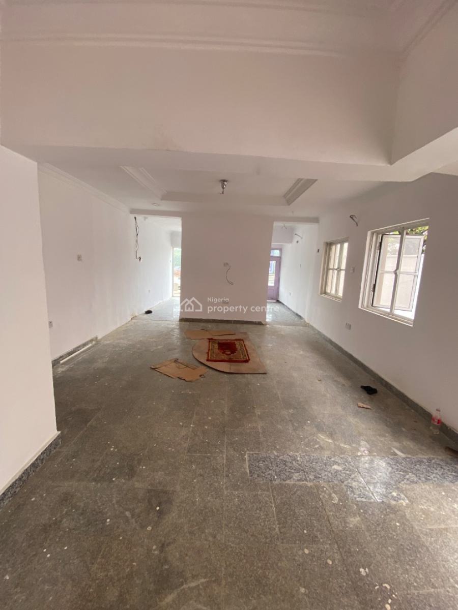 Luxury Shop Facing Express in a Prime Location, Off Lekki Expressway, Lekki Phase 1, Lekki, Lagos, Shop for Rent