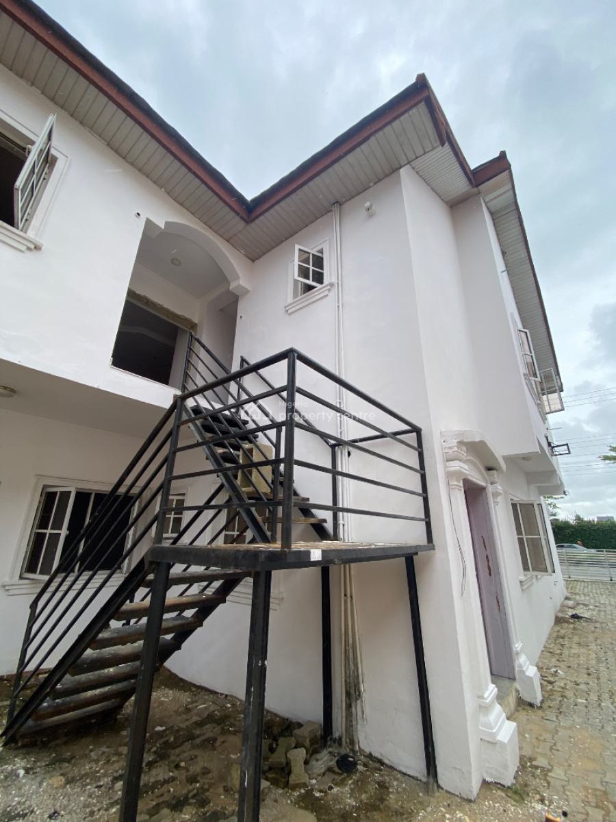 Luxury Shop Facing Express in a Prime Location, Off Lekki Expressway, Lekki Phase 1, Lekki, Lagos, Shop for Rent