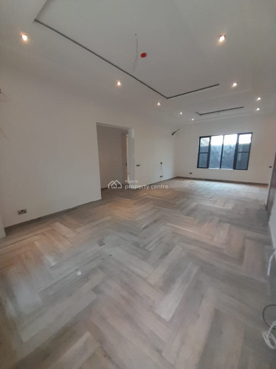 Serviced with 24/7 Power Supply 1 Bedroom En-suite Flat. It Will Come, Lekki Phase 1, Lekki, Lagos, Flat / Apartment for Rent