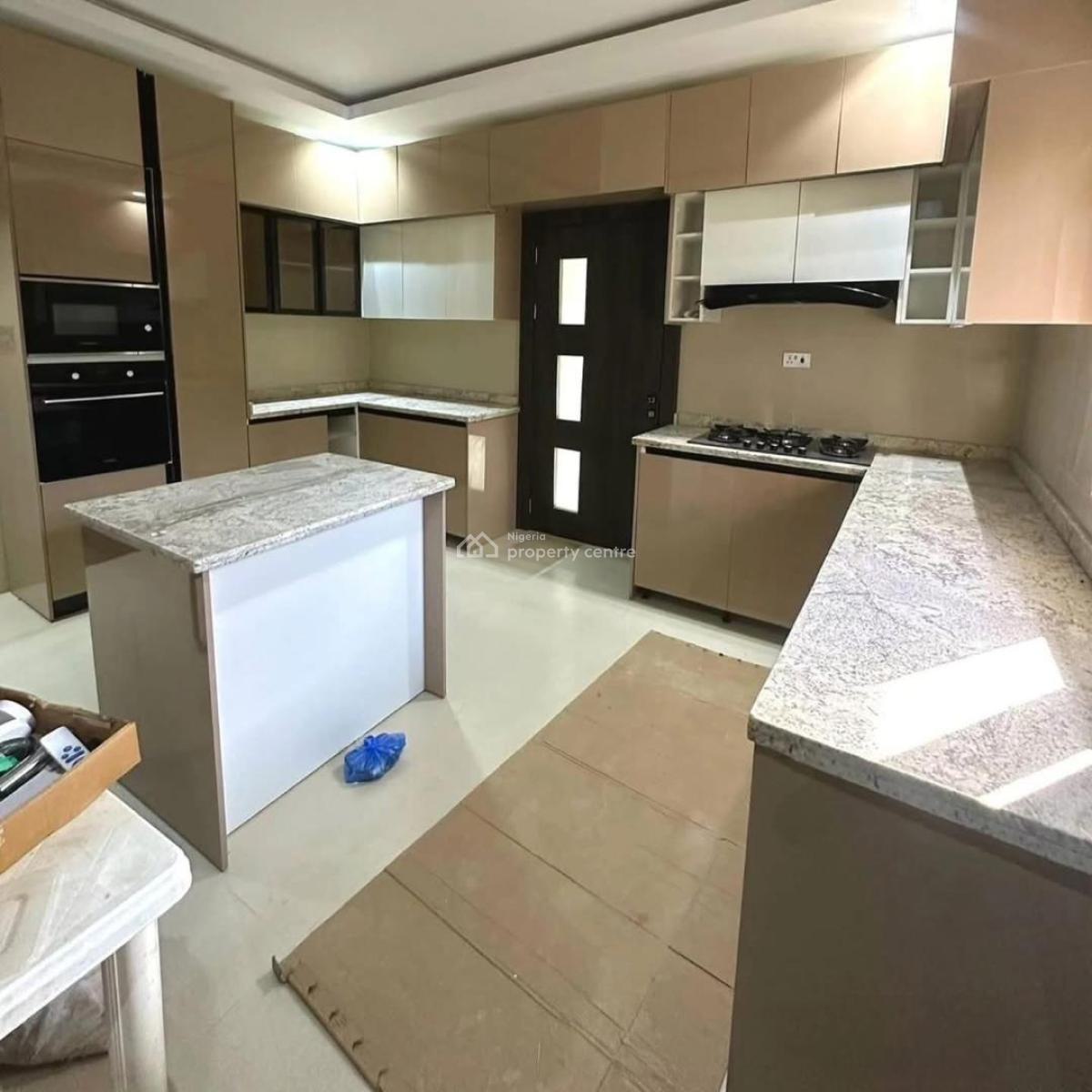 Contemporary Fully Detached 5 Bedroom Duplex & Bq, Guzape Hills, Guzape District, Abuja, Detached Duplex for Sale