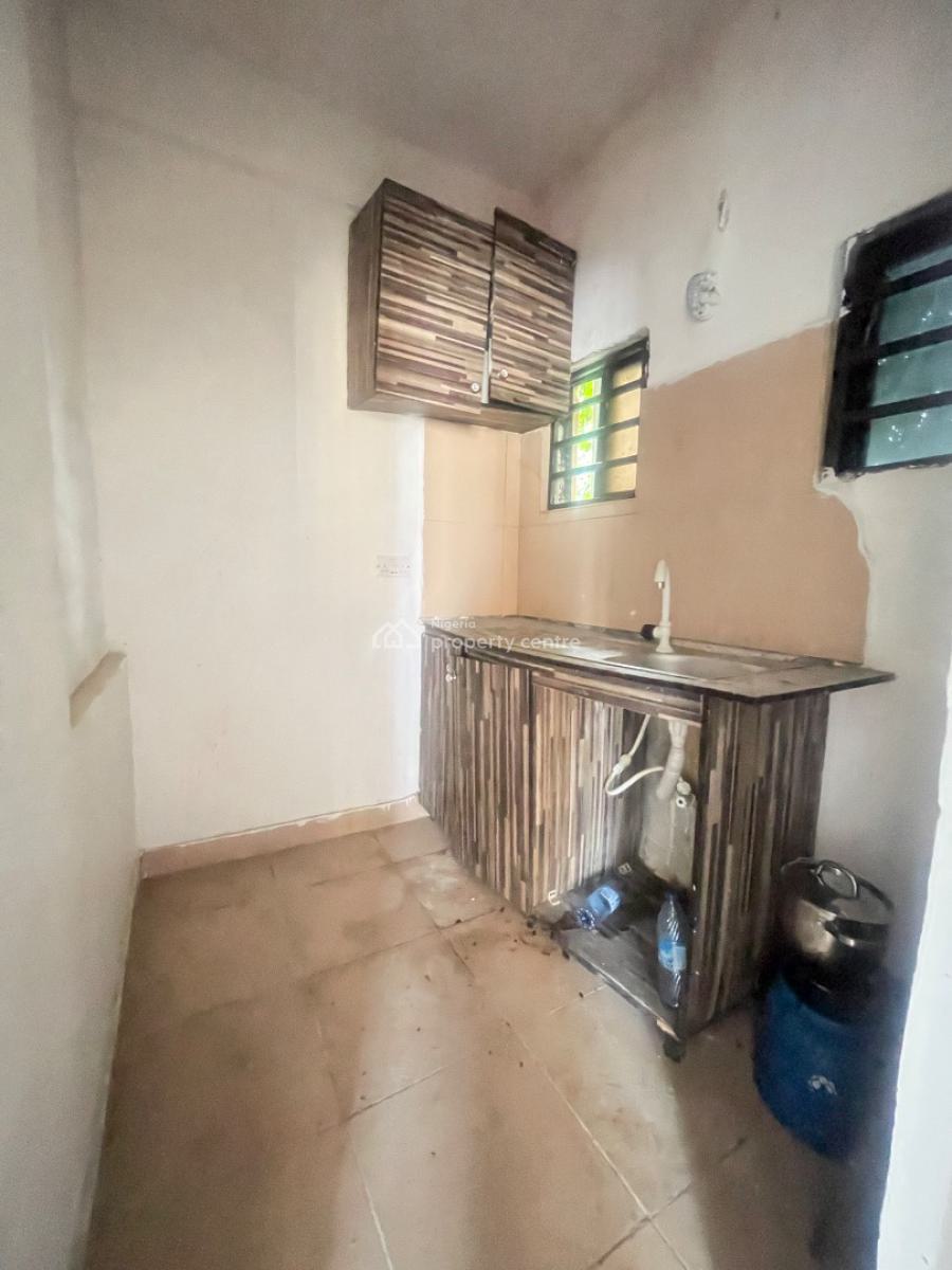 Self Con Apartment with Personal Kitchen, Igbo Efon, Lekki, Lagos, Self Contain (single Rooms) for Rent