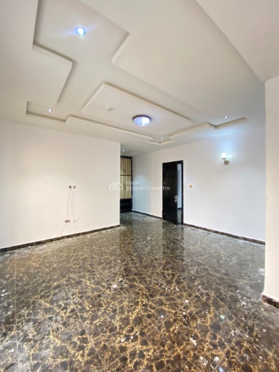 Ready to Move in 3 Bedrooms Terraced Duplex with Bq., Lekki Phase 1, Lekki, Lagos, Terraced Duplex for Rent