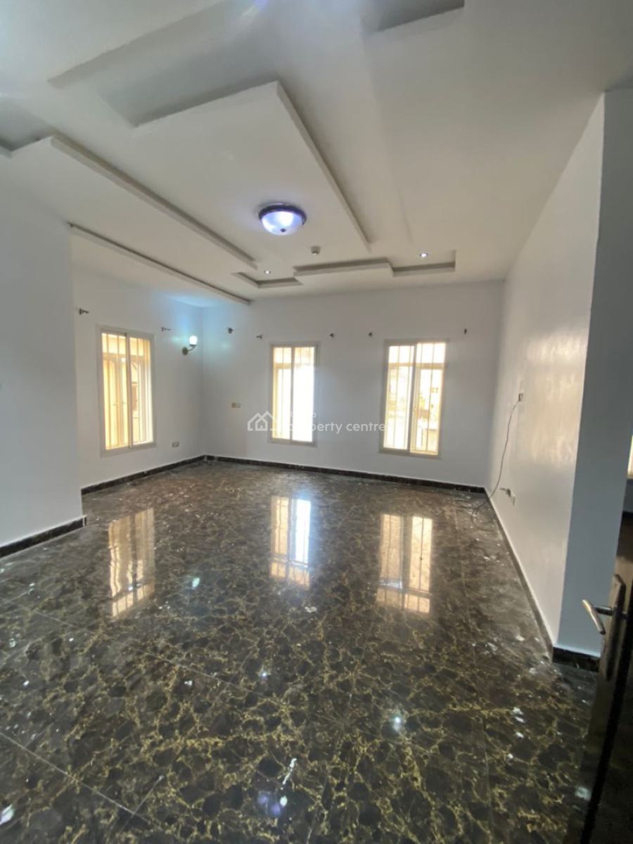Ready to Move in 3 Bedrooms Terraced Duplex with Bq., Lekki Phase 1, Lekki, Lagos, Terraced Duplex for Rent