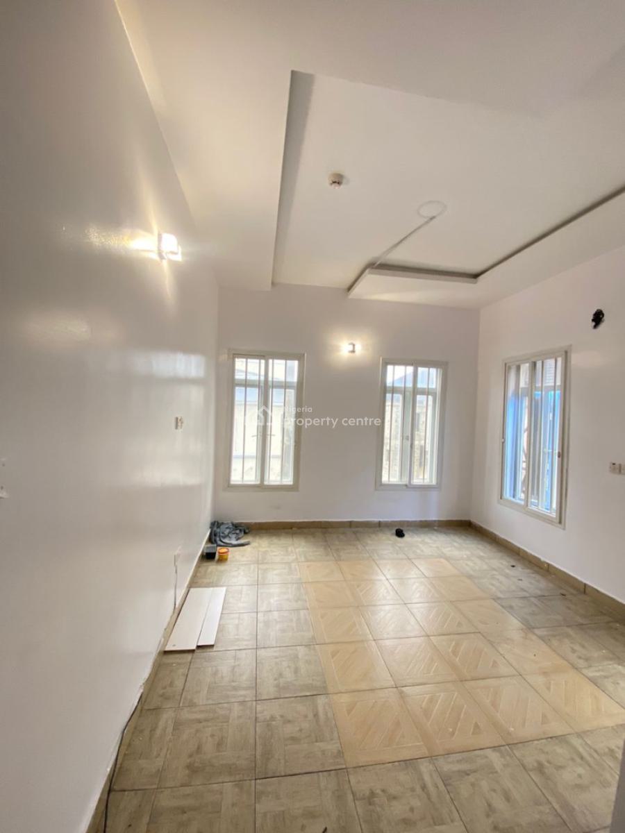 Ready to Move in 3 Bedrooms Terraced Duplex with Bq., Lekki Phase 1, Lekki, Lagos, Terraced Duplex for Rent