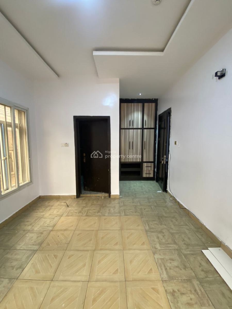 Ready to Move in 3 Bedrooms Terraced Duplex with Bq., Lekki Phase 1, Lekki, Lagos, Terraced Duplex for Rent
