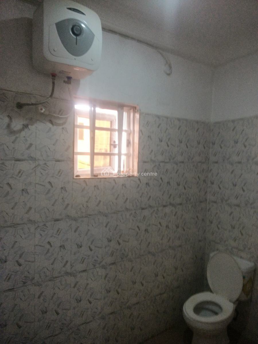 Luxury Mini Flat +pop + (upstairs), Omole Phase 1, Ojodu, Lagos, Mini Flat (room and Parlour) for Rent
