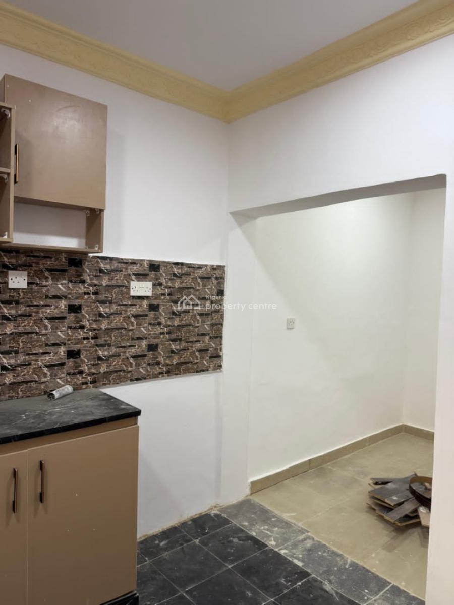 5 Bedrooms Semi-detached Duplex with Bq, Ikosi Gra, Ikosi, Ketu, Lagos, Semi-detached Duplex for Sale