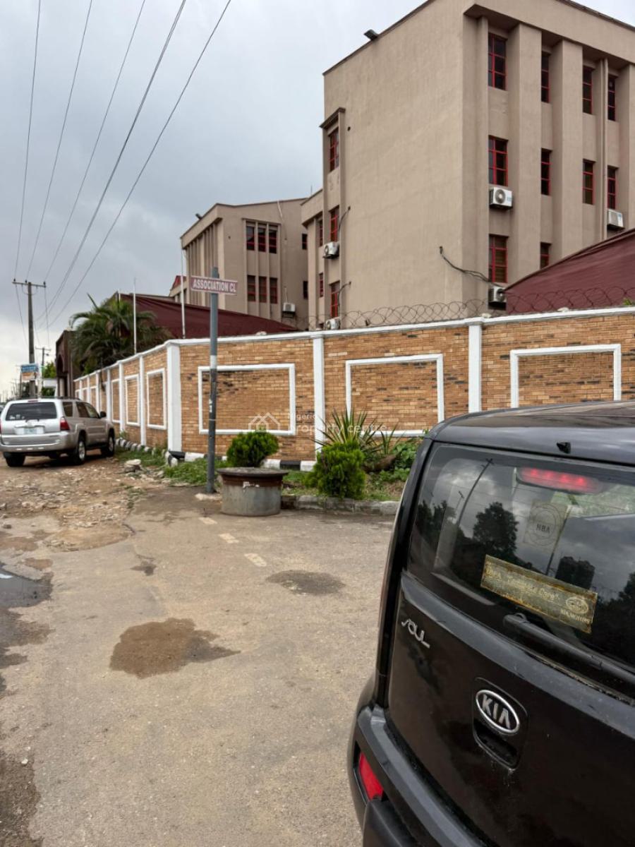 5 Bedrooms Semi-detached Duplex with Bq, Ikosi Gra, Ikosi, Ketu, Lagos, Semi-detached Duplex for Sale