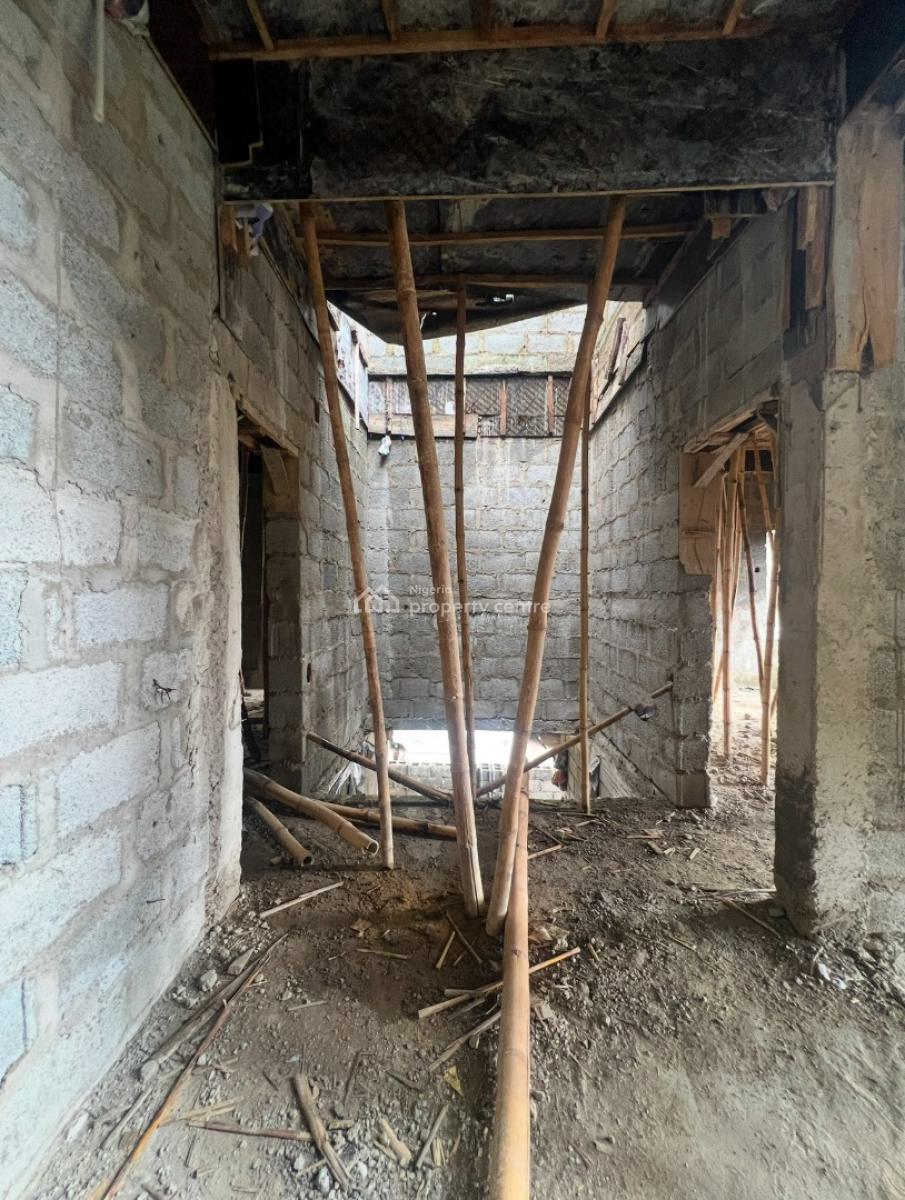 5 Bedroom Detached with Bq, Guzape District, Abuja, Detached Duplex for Sale