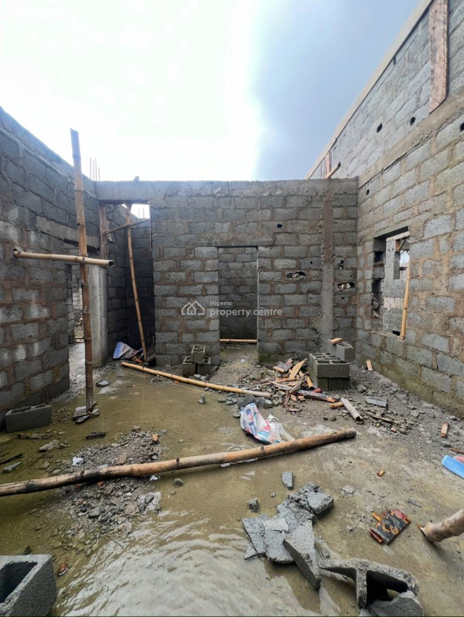 5 Bedroom Detached with Bq, Guzape District, Abuja, Detached Duplex for Sale