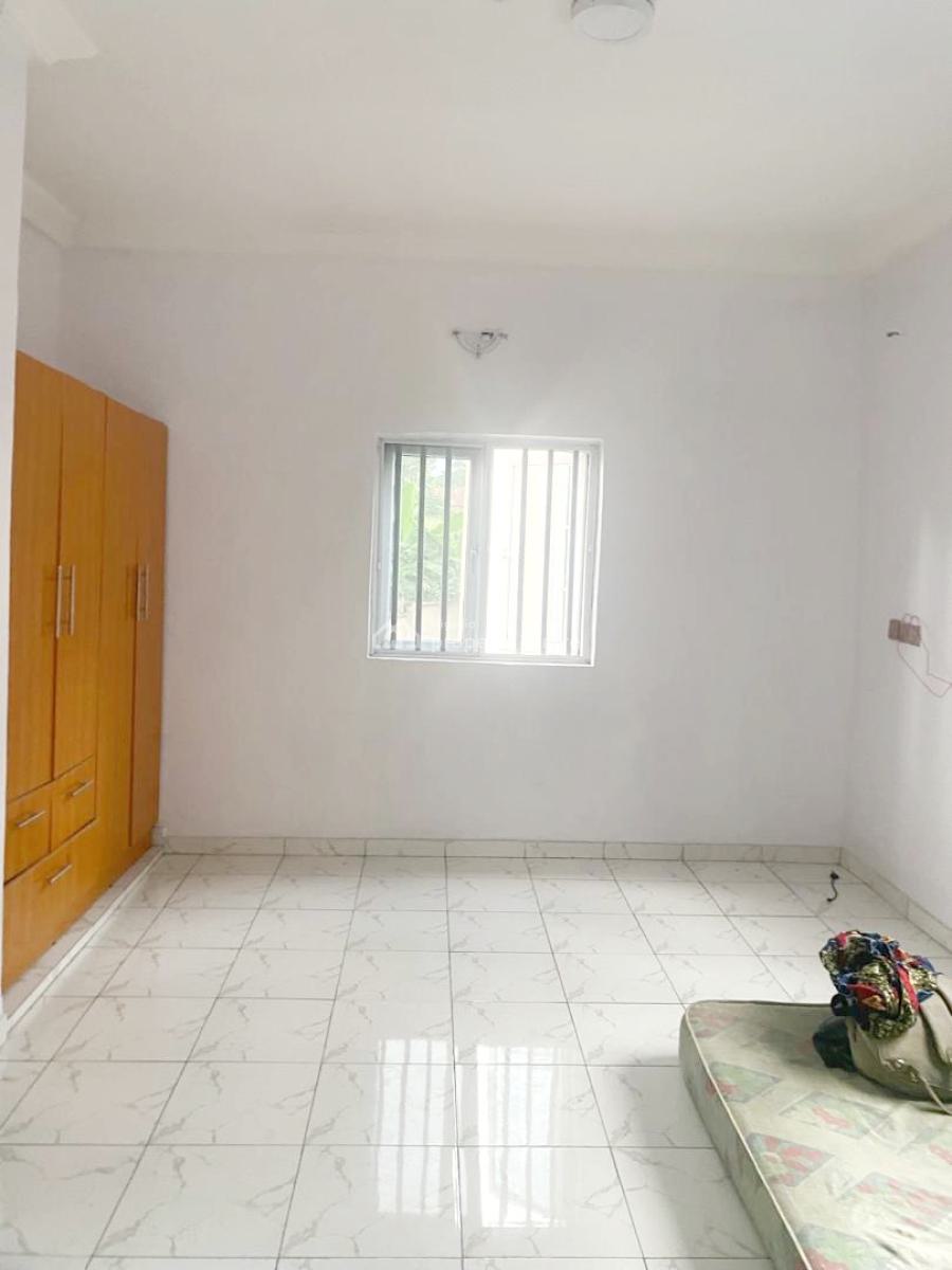 a Well Maintained Spacious 3 Bedroom Flat, Isheri, Magodo, Lagos, Flat / Apartment for Rent