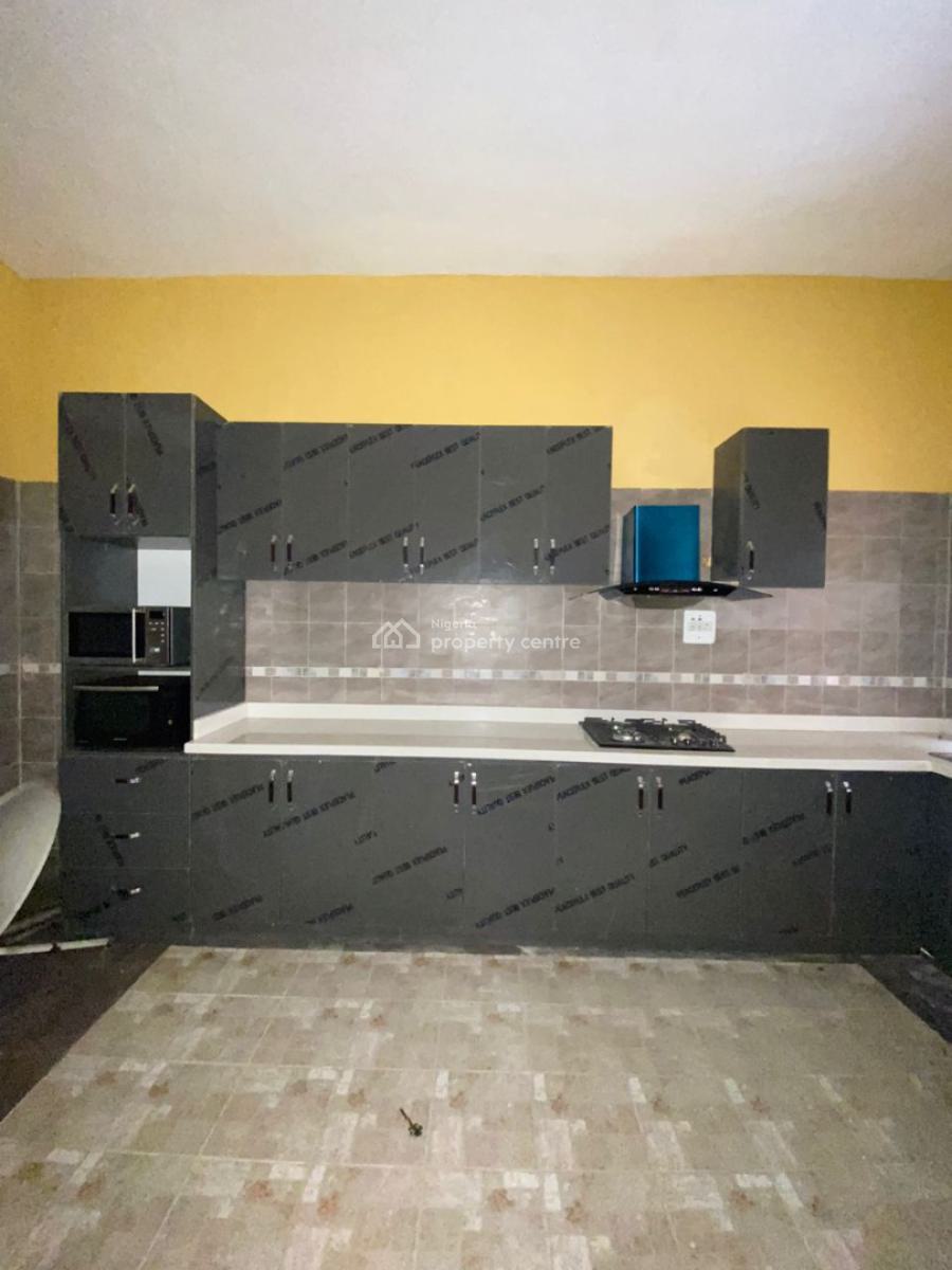5 Bedroom Semi Detached Duplex with 2 Rooms Bq Suitable for Residential, Lekki Phase 1, Lekki, Lagos, Semi-detached Duplex for Rent