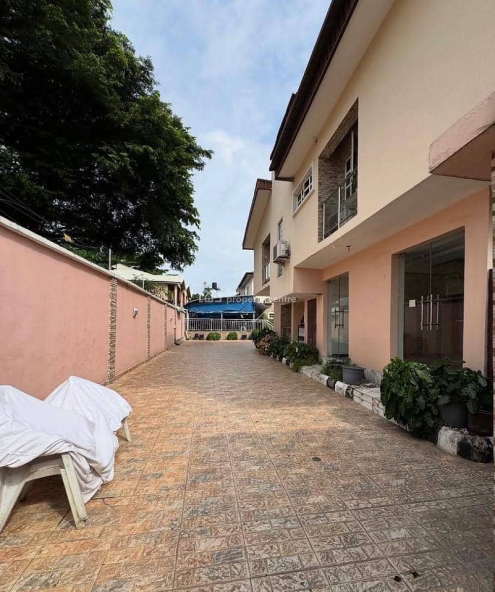 Commercial Property Massive 17 Bedroom Fully Detached Duplex, Lekki Phase 1, Lekki, Lagos, Hotel / Guest House for Rent