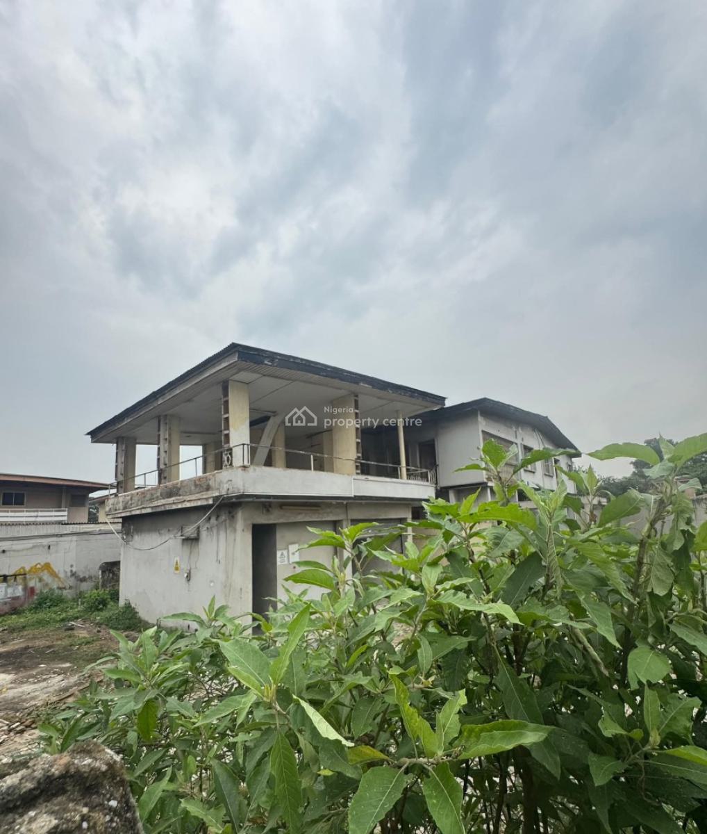 Land Measuring 1059sqm with a Demolishable Structure, Ilupeju Estate, Ilupeju, Lagos, Residential Land for Sale