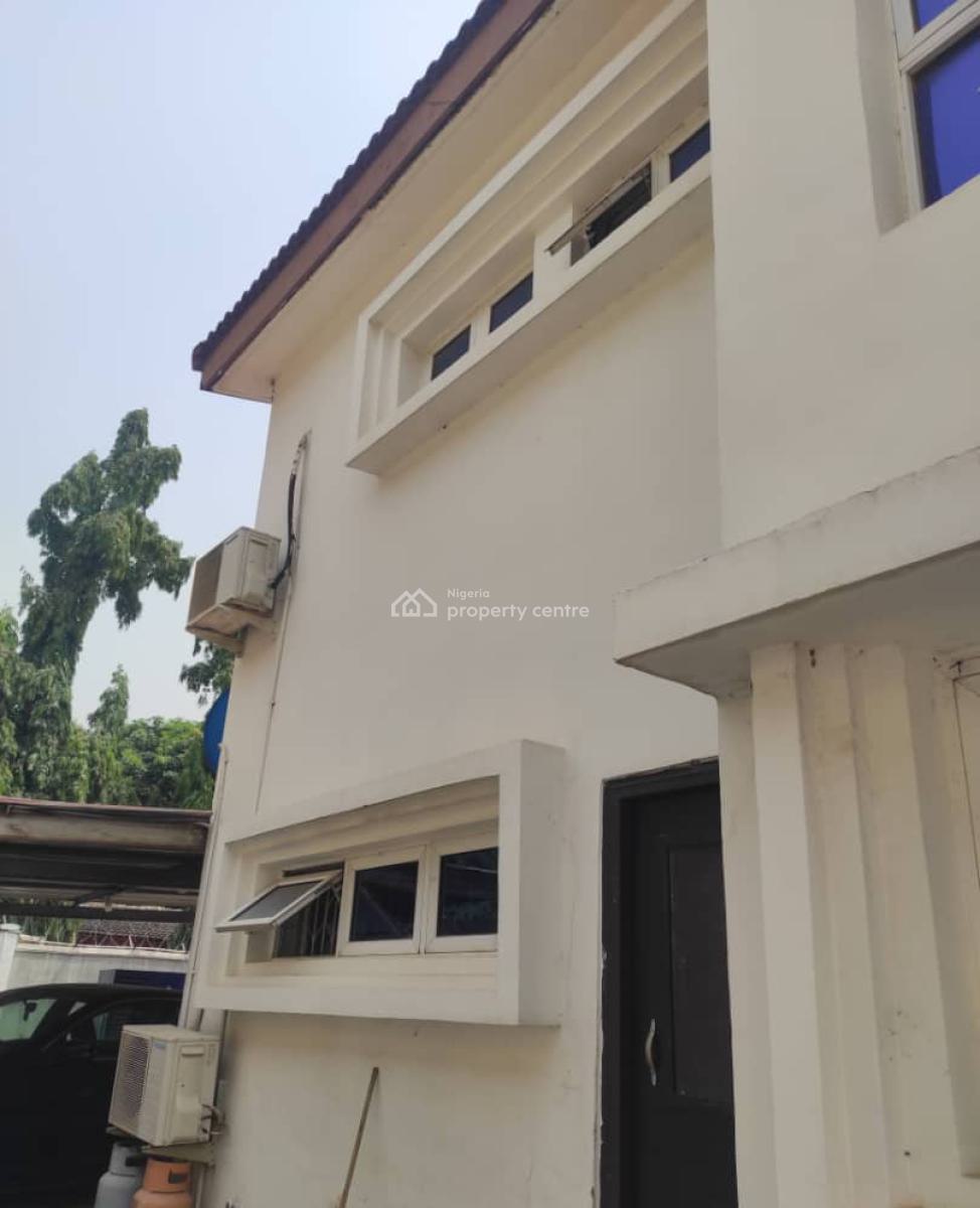 a Contemporary Built Standard  Duplex, Aso Garden Estate, Maitama District, Abuja, Detached Duplex for Sale