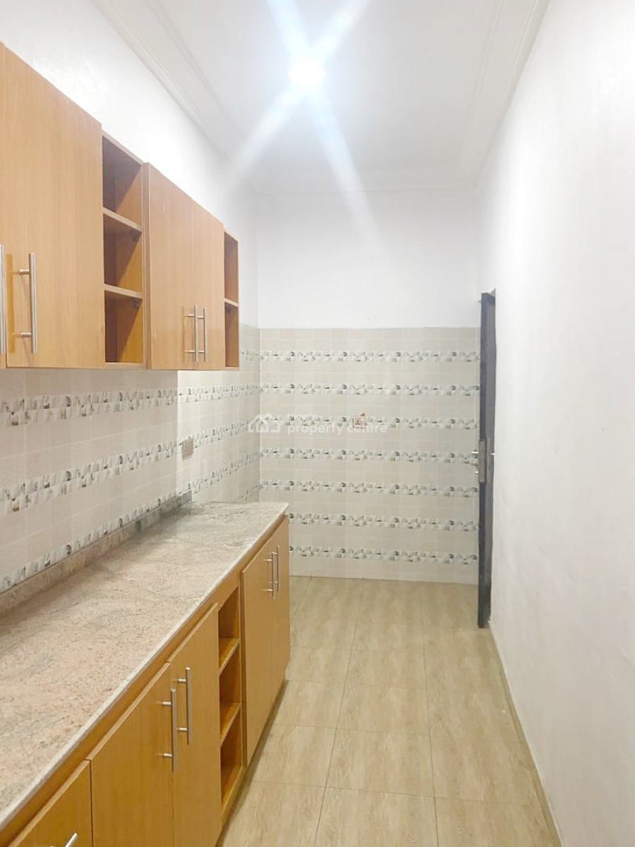 Luxury 3 Bedrooms Apartment in an Estate, Isheri, Magodo, Lagos, Flat / Apartment for Rent