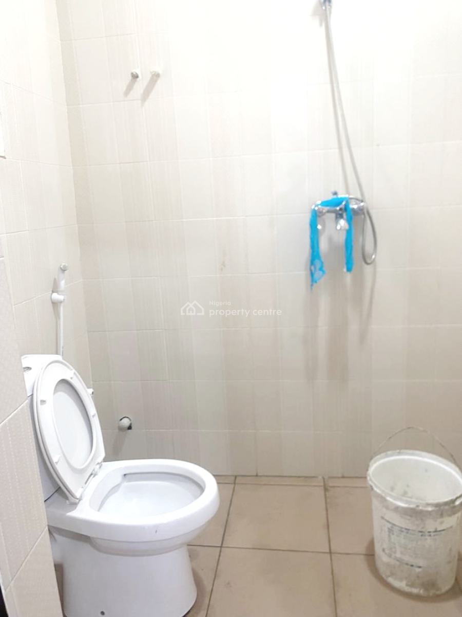 Luxury 3 Bedrooms Apartment in an Estate, Isheri, Magodo, Lagos, Flat / Apartment for Rent