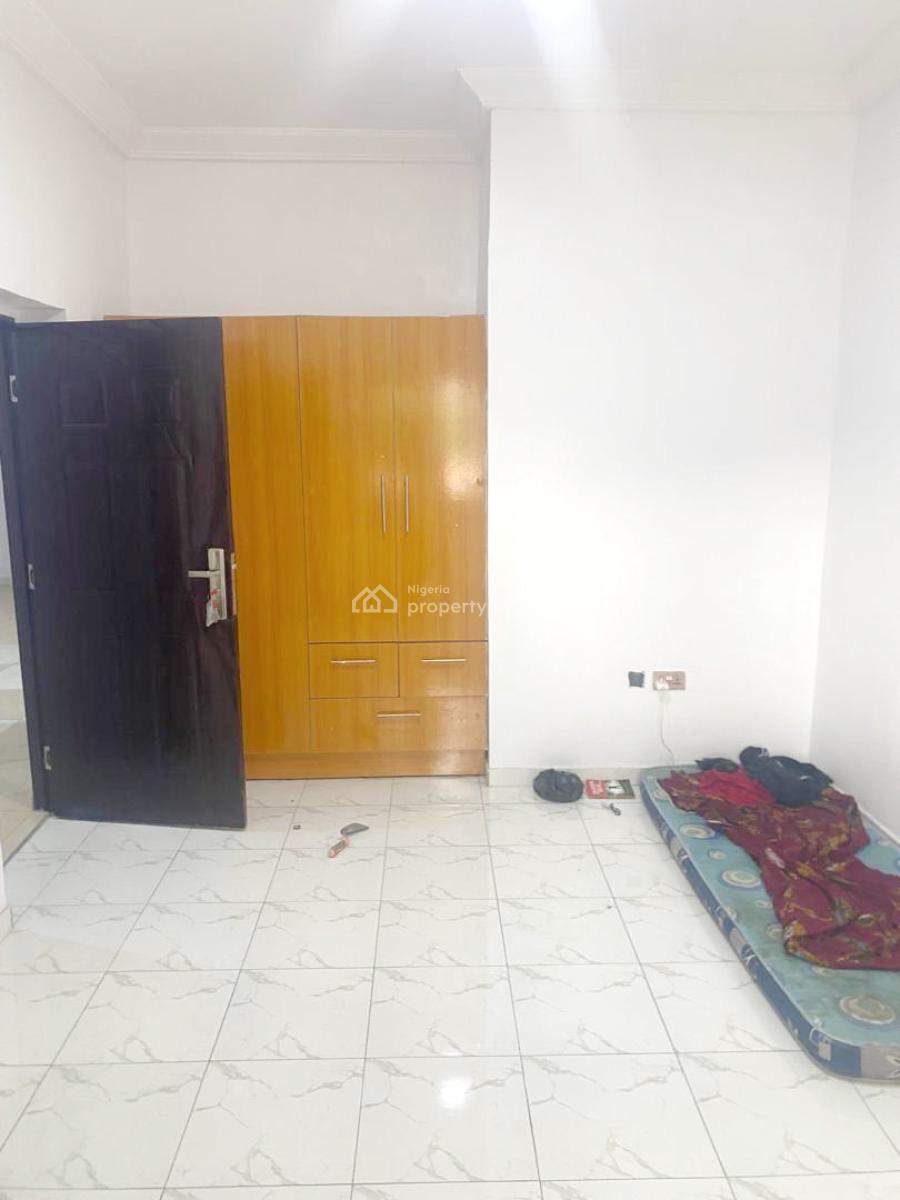 Luxury 3 Bedrooms Apartment in an Estate, Isheri, Magodo, Lagos, Flat / Apartment for Rent
