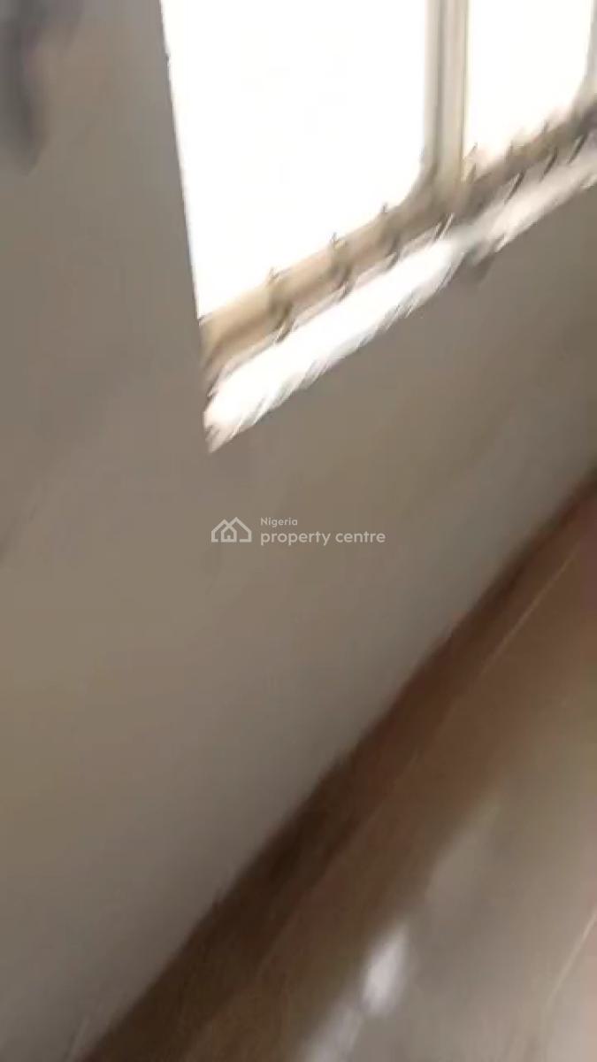 Sharp 3 Bedroom, Community Road, Ago Palace, Isolo, Lagos, Flat / Apartment for Rent