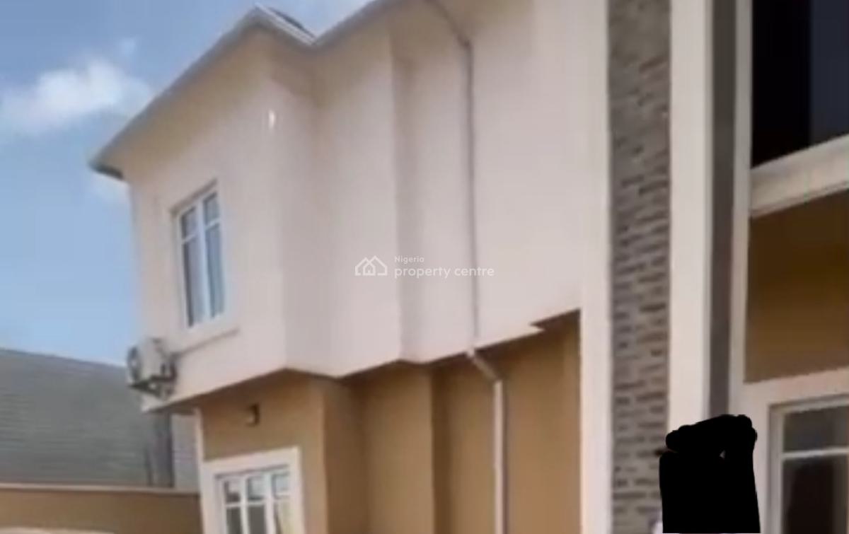 5 Bedroom Detached Duplex + Bq Sitting on Over 300sqm Land, Magodo Phase 1, Unilag Extension, Magodo, Lagos, Detached Duplex for Sale