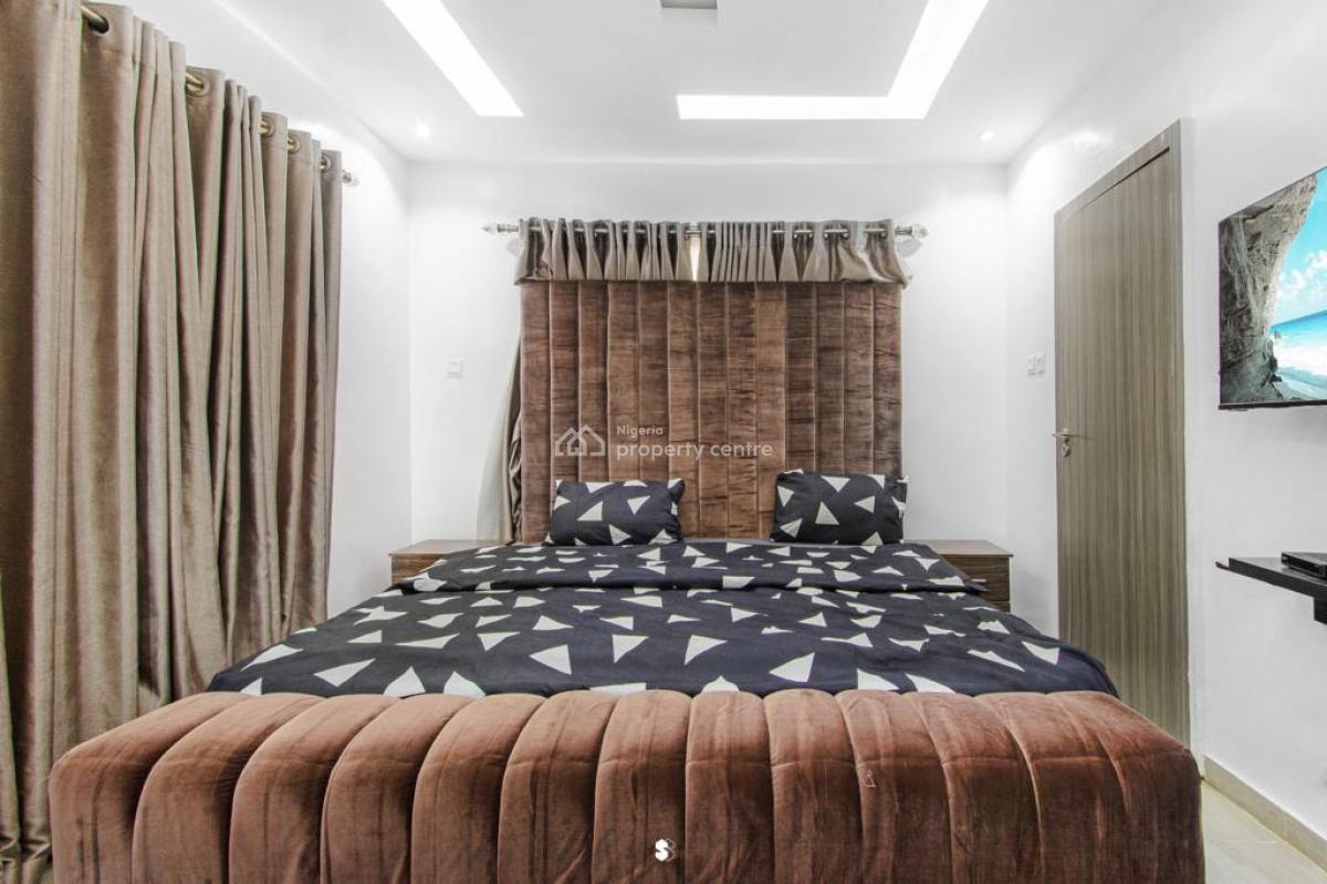 Fully Furnished Luxury 3 Bedroom Apartment with Bq, Ologolo, Lekki, Lagos, Flat / Apartment for Sale