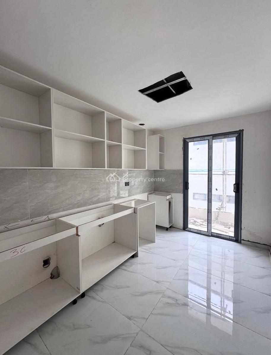 Exclusive 3 Bedroom Apartment with Gym, Swimming Pool, Game, Victoria Island (vi), Lagos, House for Sale