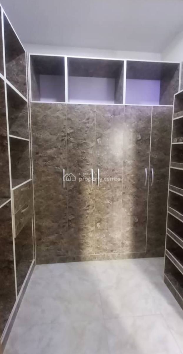 a 4 Bedroom Duplex, Chevron, Lekki, Lagos, Semi-detached Duplex for Sale