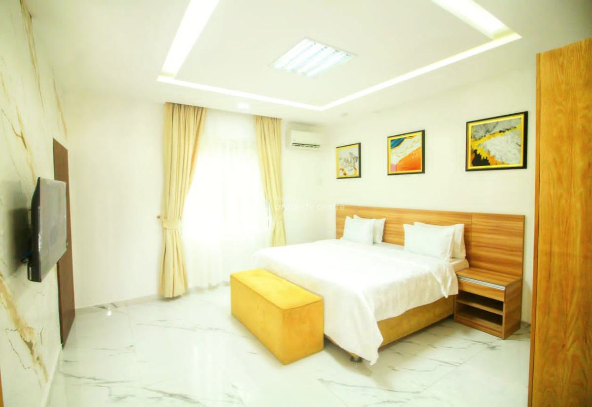 Massive Beautifully Furnished 3 Bedrooms Apartment, Off Hakeem Dickson, Close to The Expressway, Lekki Phase 1, Lekki, Lagos, Flat / Apartment Short Let