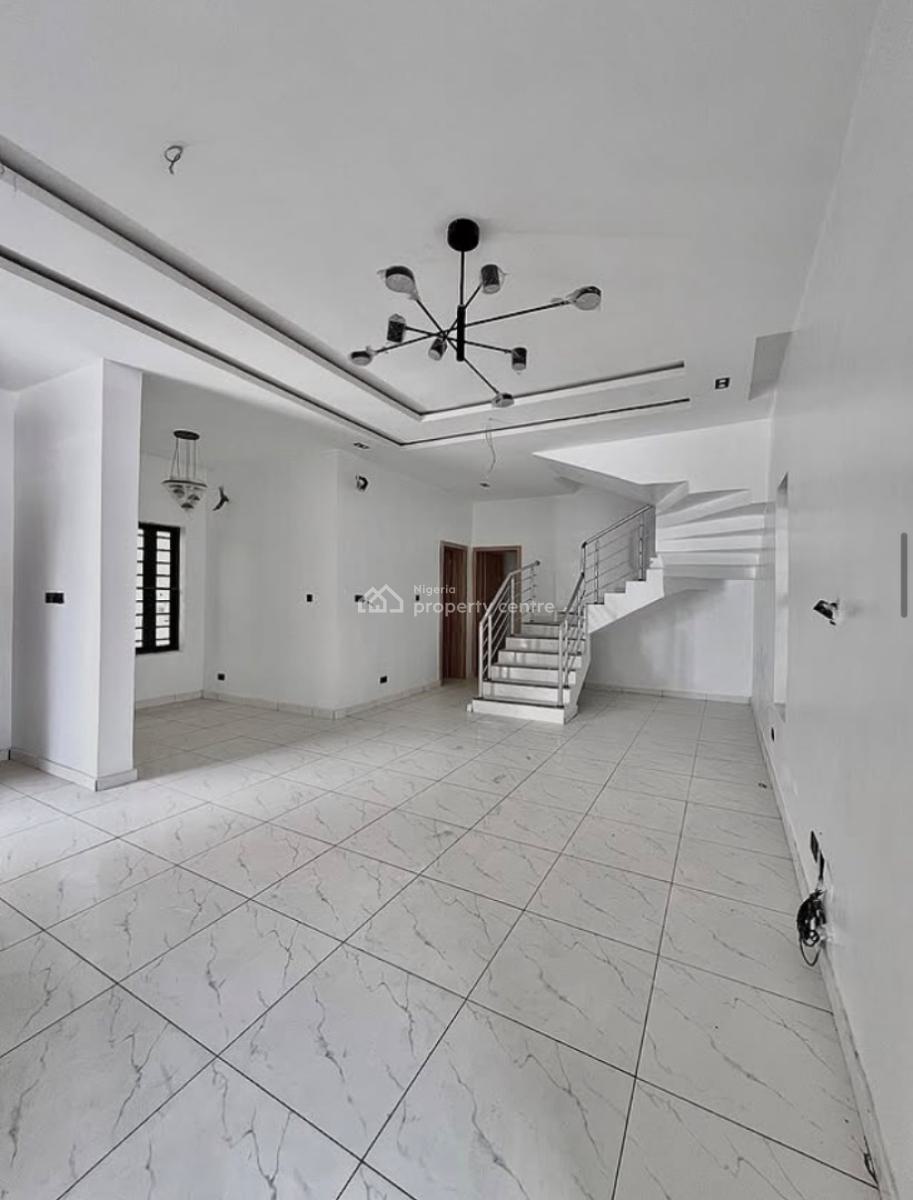 Spacious 5 Bedrooms Fully Detached Duplex with Bq, Orchid, Lekki, Lagos, Detached Duplex for Sale