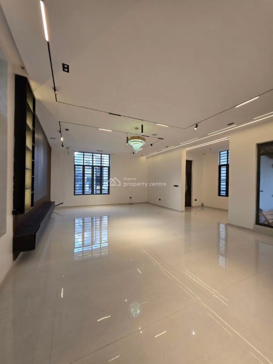 Exquisitely Deluxe 5 Bedroom Fully Detached Duplex with a Gym and Swim, Chevron, Lekki, Lagos, Detached Duplex for Sale