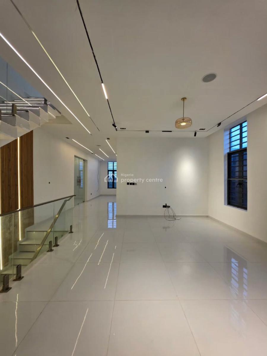 Exquisitely Deluxe 5 Bedroom Fully Detached Duplex with a Gym and Swim, Chevron, Lekki, Lagos, Detached Duplex for Sale