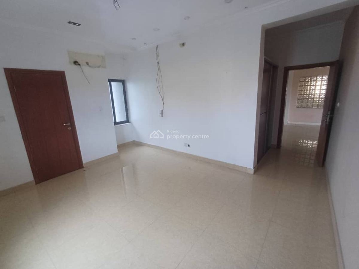 Luxury 3 Bedrooms Apartment with Bq, Lekki Phase 1 Proper, Lekki Phase 1, Lekki, Lagos, Flat / Apartment for Rent