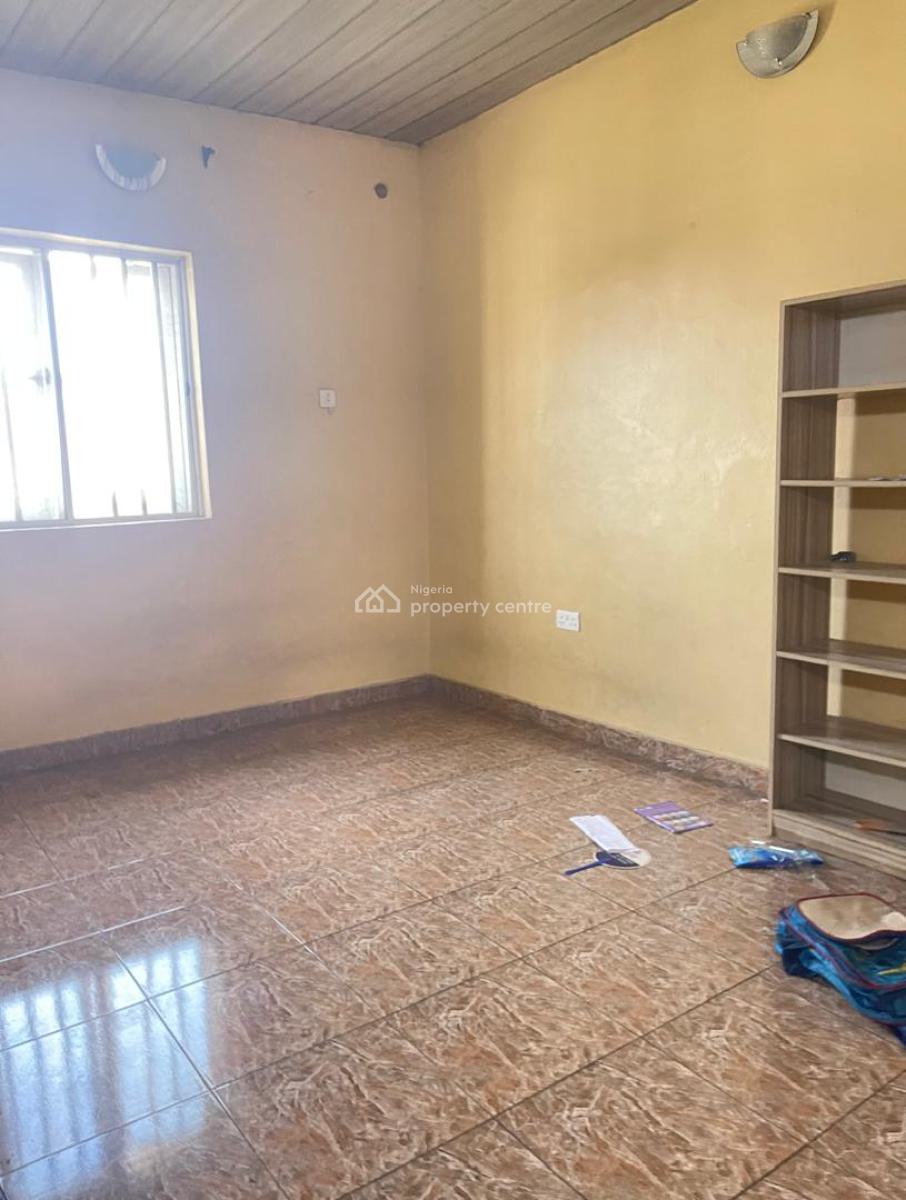 Standard 3 Bedroom All Rooms Ensuite Flat, Yaba, Lagos, Flat / Apartment for Rent