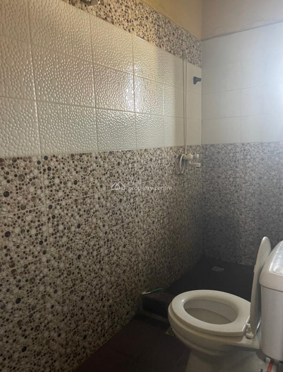 Standard 3 Bedroom All Rooms Ensuite Flat, Yaba, Lagos, Flat / Apartment for Rent