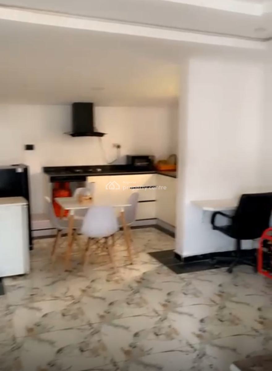 Luxury Furnished 1 Bedroom Flat, 2 Toilet, Gilmore, Jahi, Abuja, Flat / Apartment for Rent