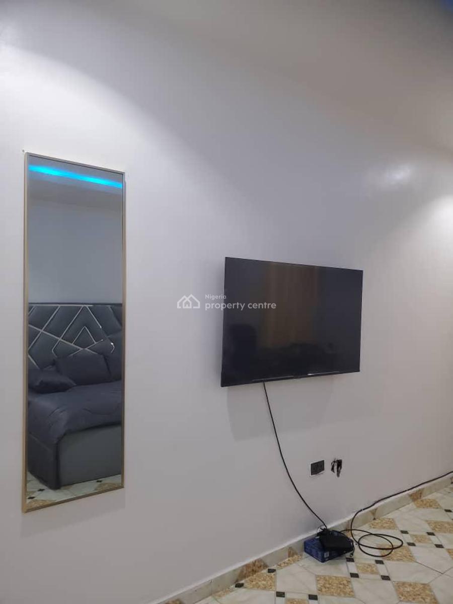 Luxury Furnished Master Bedroom, Orchid Road, Lekki Phase 2, Lekki, Lagos, Self Contain (single Rooms) for Rent