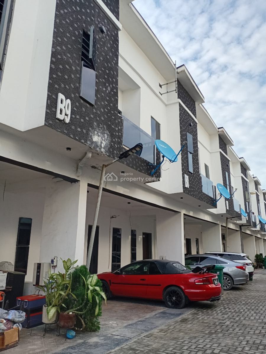 Luxury 4 Bedroom Flat with Excellent Key Features, Orchid Road, Lekki, Lagos, Flat / Apartment for Sale