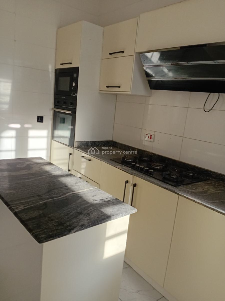 Luxury 4 Bedroom Flat with Excellent Key Features, Orchid Road, Lekki, Lagos, Flat / Apartment for Sale