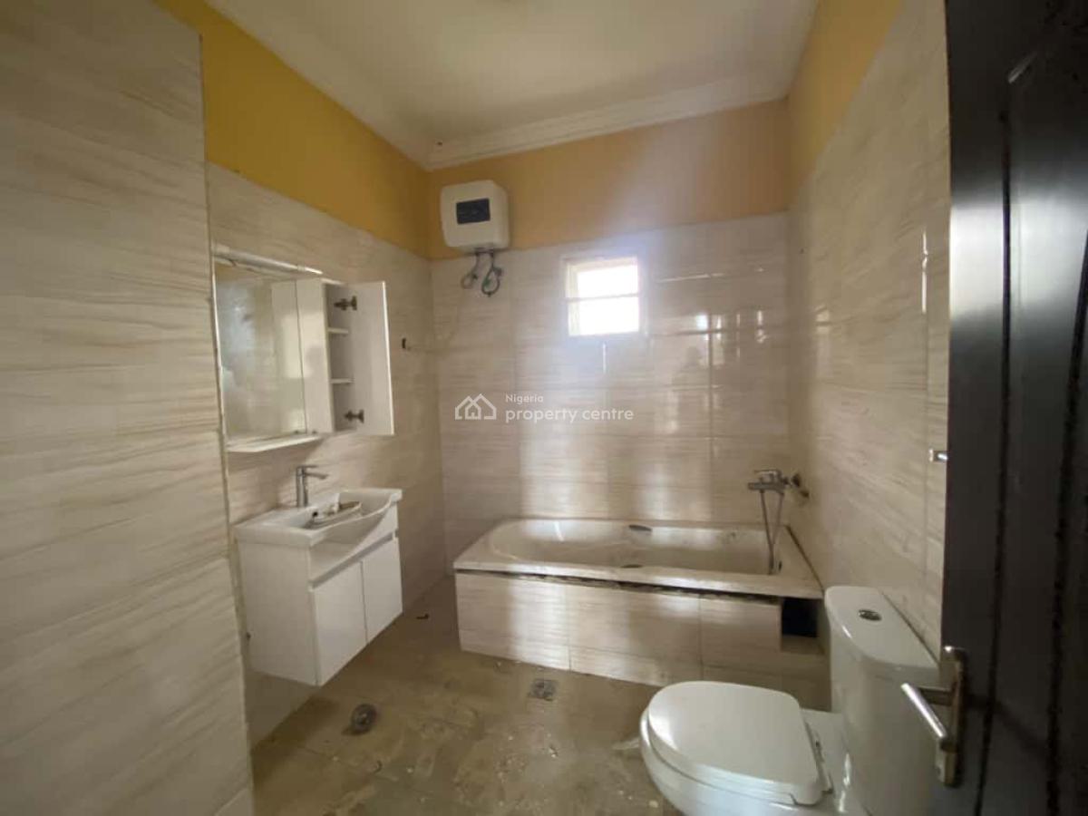 2 Bedroom Apartment, Chevron, Lekki, Lagos, Flat / Apartment for Sale