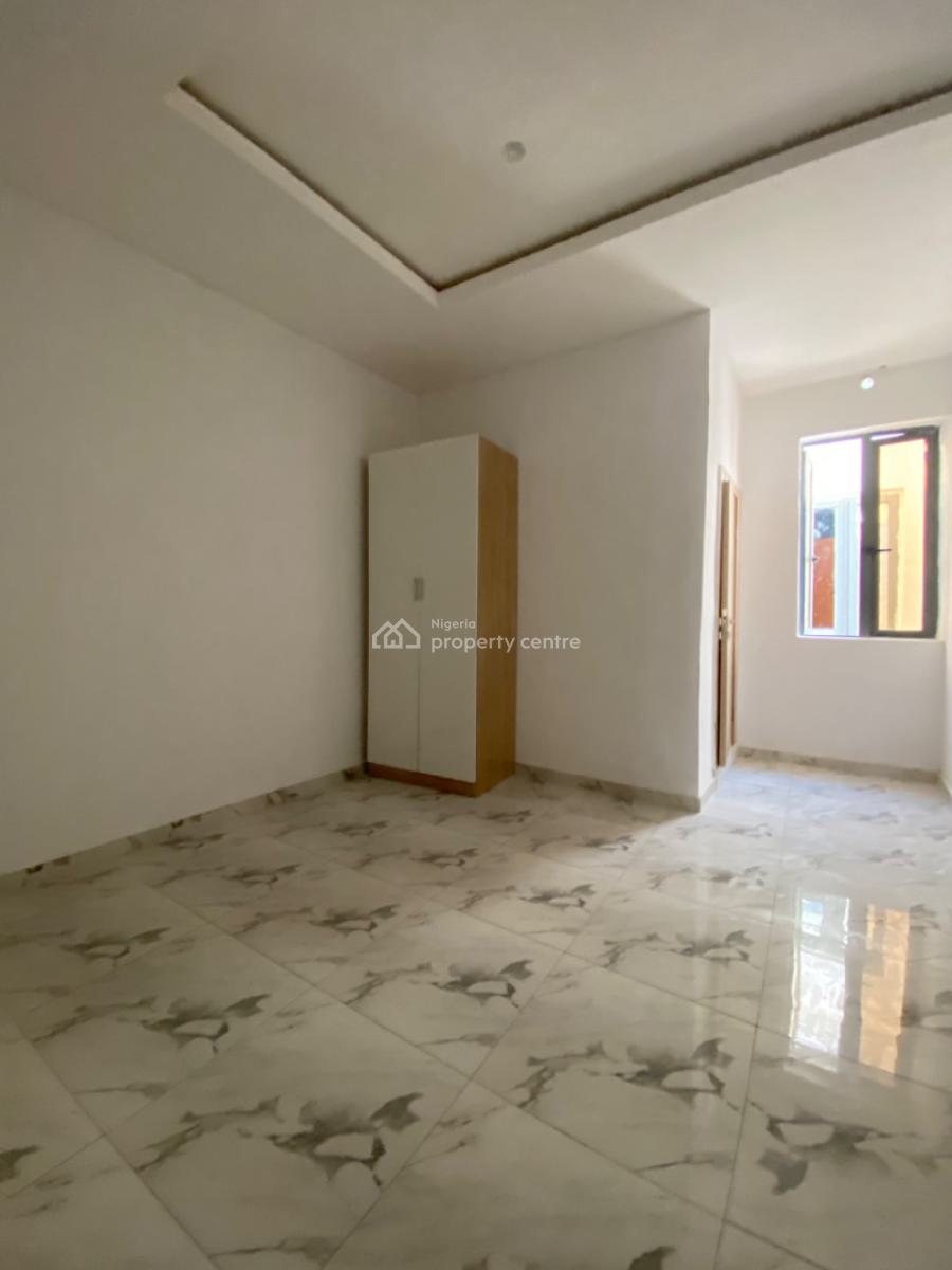 an Executive Four Bedroom Duplex, Cedar Wood Estate Around Abraham Adesanya By Pepperoni, Lekki Phase 2, Lekki, Lagos, Terraced Duplex for Rent
